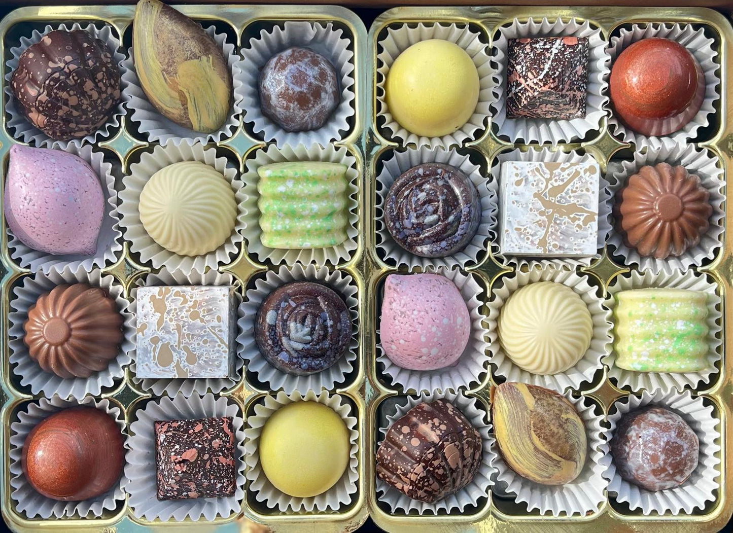 The Grand Collection - 24 Chocolates